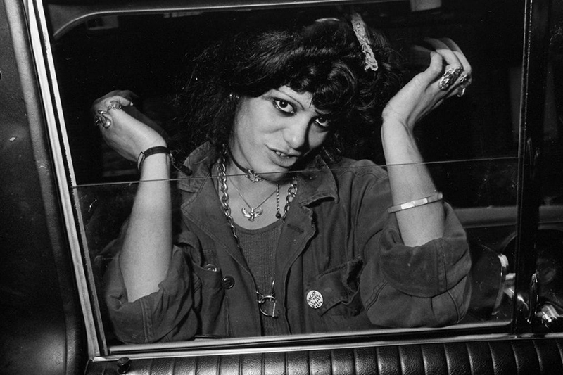 Кого только не встретил: таксист Нью-Йорка 20 лет фотографировал своих пассажиров Кого только не встретил: таксист Нью-Йорка 20 лет фотографировал своих пассажиров