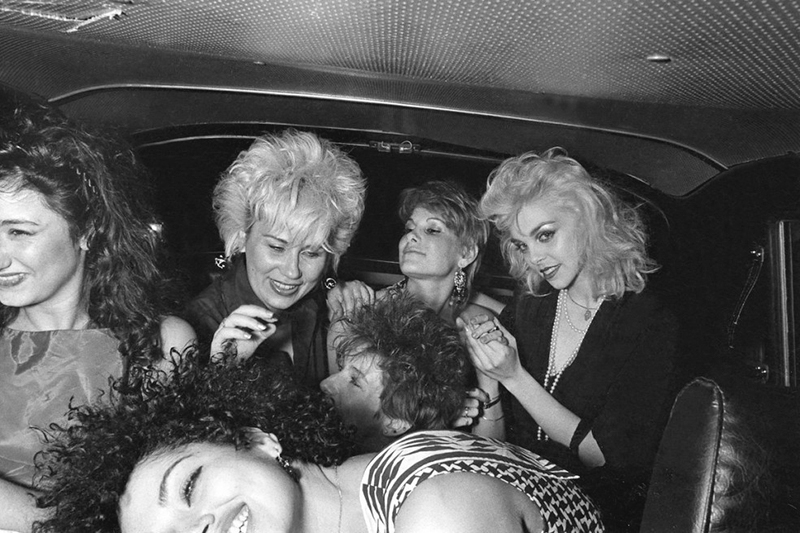 Кого только не встретил: таксист Нью-Йорка 20 лет фотографировал своих пассажиров Кого только не встретил: таксист Нью-Йорка 20 лет фотографировал своих пассажиров