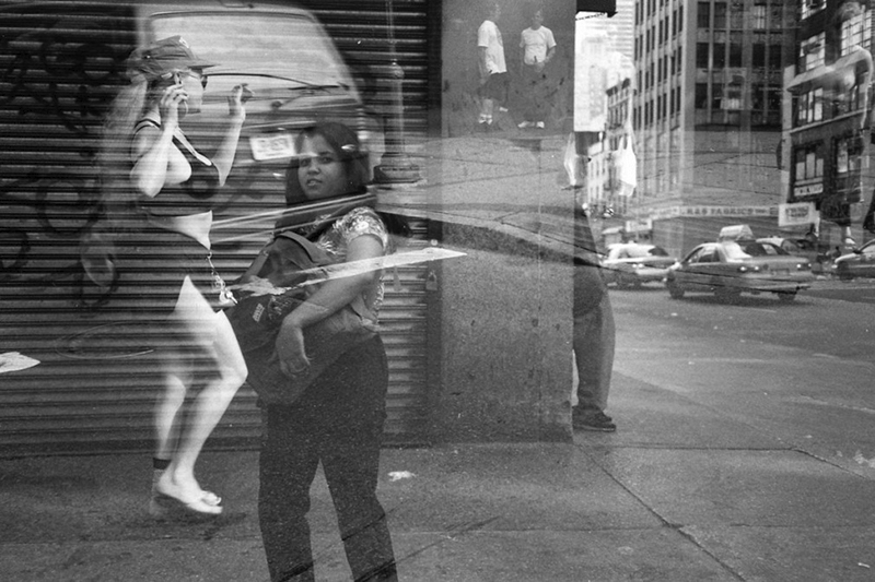 Кого только не встретил: таксист Нью-Йорка 20 лет фотографировал своих пассажиров Кого только не встретил: таксист Нью-Йорка 20 лет фотографировал своих пассажиров