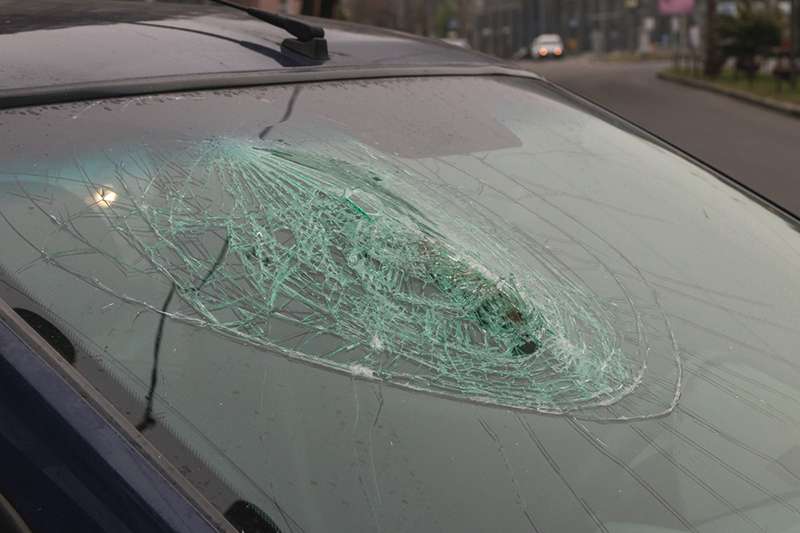 В центре Киева сон таксиста отправил пассажира в больницу. Фото В центре Киева сон таксиста отправил пассажира в больницу. Фото